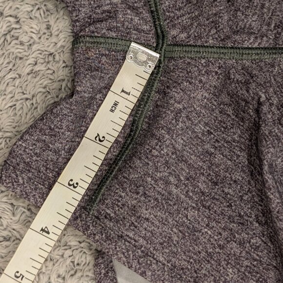 Lululemon Tracker Shorts V Women's Size 8 Black Heather Zip Pocket Running Gym - Picture 10 of 10